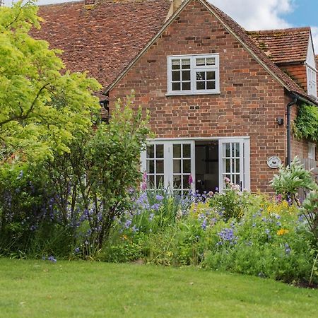 Plum Pudding Stables By Bloom Stays Faversham Buitenkant foto